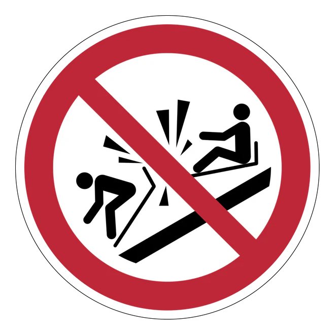 Verbotszeichen Aufkleber - P047 - Andere Schlitten rammen verboten
