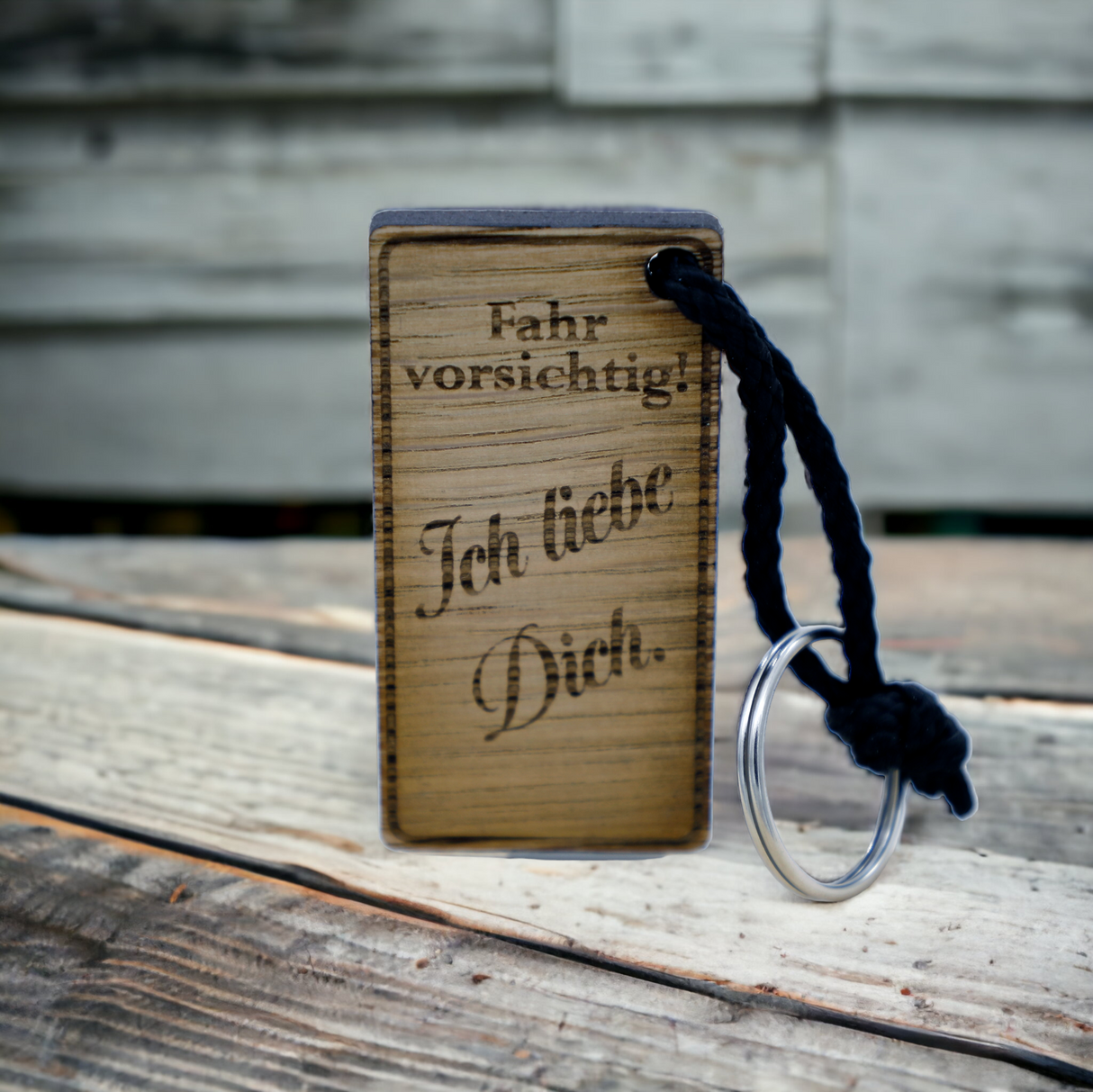 Gravur Schlüsselanhänger aus Holz - Modell: Fahr vorsichtig!